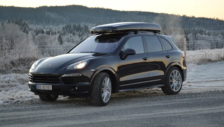 830-porsche cayenne