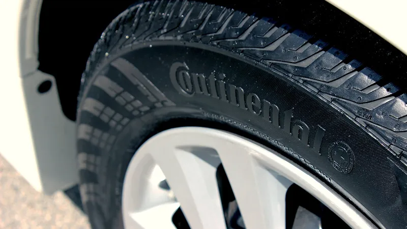 tire-885311 1280